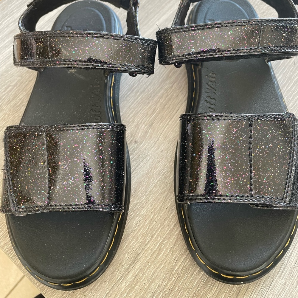 Dr. Martens sandals size 4